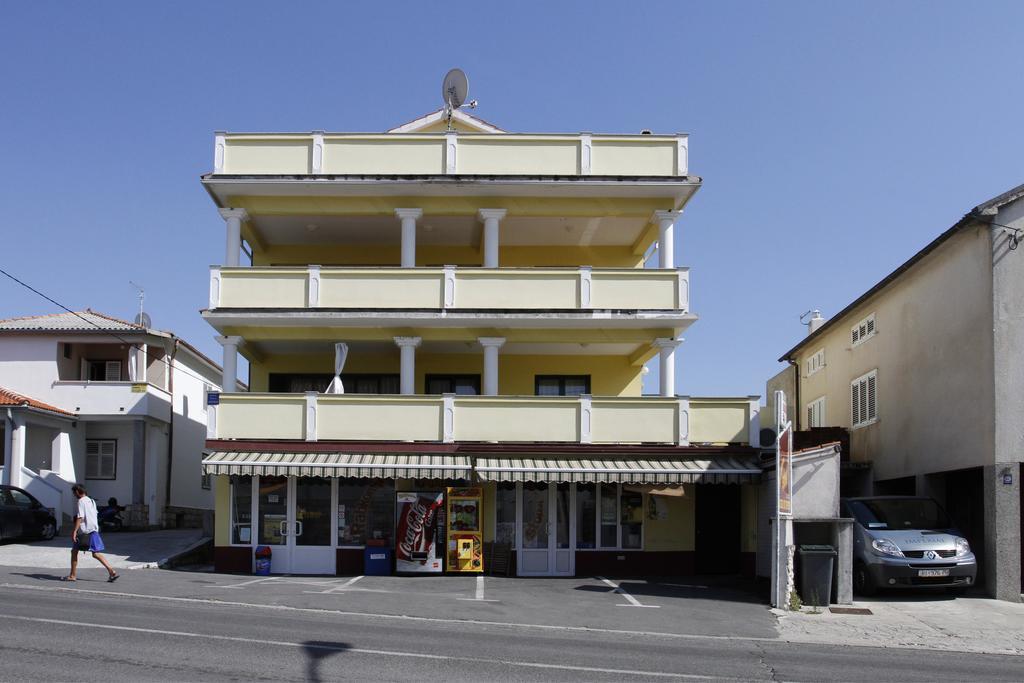 Apartments Ribaric 라브 외부 사진